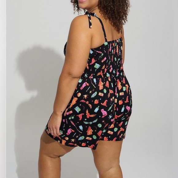 Torrid Harry Potter Stretch Challis Romper Size 00 - Picture 4 of 13